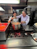 Dzień ósmy w Grecji 
 - praktyki