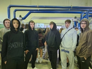 Dzień piąty w Grecji
 - wycieczka 
do rodzinnych fabryk