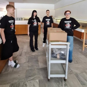 Dzień drugi w Grecji
 - praktyki