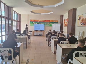 Dzień czwarty w Grecji
 - praktyki