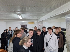 Dzień piąty w Grecji
 - wycieczka 
do rodzinnych fabryk