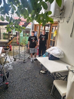 Dzień drugi w Grecji
 - praktyki